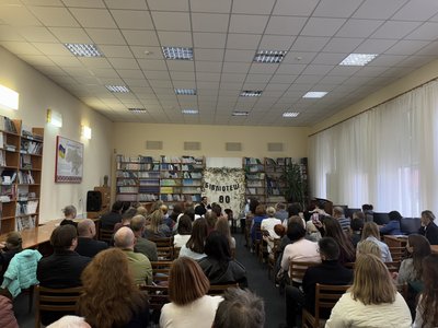 В Ужгороді відбулася презентація книги Андрія Любки "Вечір у Стамбулі" В Ужгороді відбулася презентація книги Андрія Любки "Вечір у Стамбулі"