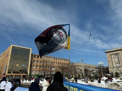 "Не передати словами, як боляче чекати": у Черкасах відбулася акція "Не мовчи — полон вбиває" "Не передати словами, як боляче чекати": у Черкасах відбулася акція "Не мовчи — полон вбиває"