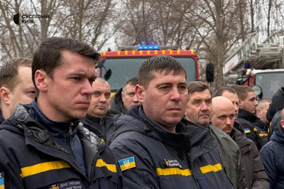 "У ДСНС йшов як на свято": у Києві попрощалися з рятувальником Олександром Зібровим "У ДСНС йшов як на свято": у Києві попрощалися з рятувальником Олександром Зібровим