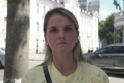 “Секунда і я вже лежу”: 13-річний Іван лікується після ракетного удару в Сумах “Секунда і я вже лежу”: 13-річний Іван лікується після ракетного удару в Сумах