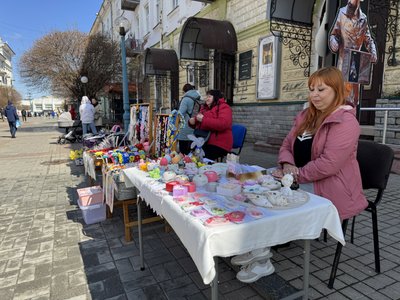 Великодній ярмарок у Сумах: що пропонують підприємці