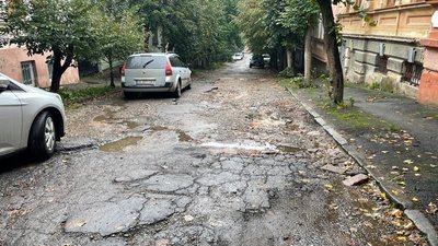 Які вулиці Чернівців відремонтують у 2025 році: перелік Які вулиці Чернівців відремонтують у 2025 році: перелік