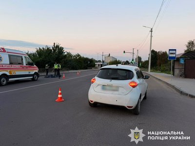 Перебігав проїзну частину у невстановленому місці: на Рівненщині внаслідок ДТП загинув 59-річний пішохід Перебігав проїзну частину у невстановленому місці: на Рівненщині внаслідок ДТП загинув 59-річний пішохід