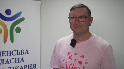 "Червоні носи" та "Клоуни без кордонів" провели виставу в дитячій лікарні Рівного "Червоні носи" та "Клоуни без кордонів" провели виставу в дитячій лікарні Рівного