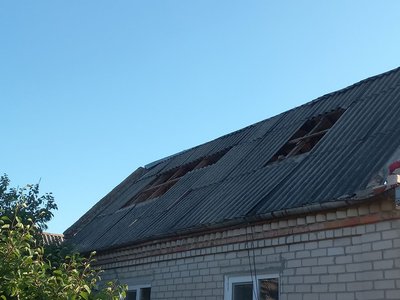 "Сильний удар, з вікна побачив дим". Атака по Новомосковську: що відбувається на місці подій та що розповідають свідки "Сильний удар, з вікна побачив дим". Атака по Новомосковську: що відбувається на місці подій та що розповідають свідки
