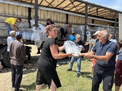 чеська організація людина в біді чеська організація людина в біді