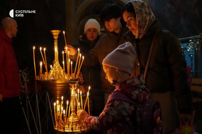 Великдень-2026: у столичних храмах моляться та освячують святкові кошики Великдень-2026: у столичних храмах моляться та освячують святкові кошики