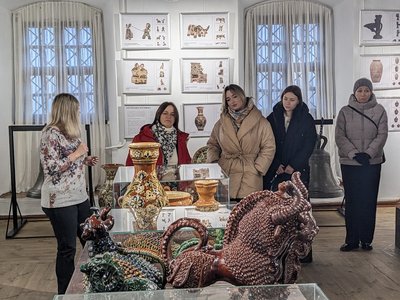"З глини у полум'я": На Рівненщині презентували оцифровану колекцію кераміки "З глини у полум'я": На Рівненщині презентували оцифровану колекцію кераміки