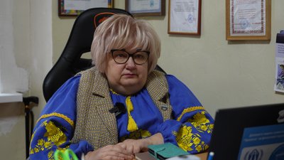 "Хочемо дива – щоб до нас везли менше людей": самотні переселенці зустрінуть Новий Рік в Дніпрі "Хочемо дива – щоб до нас везли менше людей": самотні переселенці зустрінуть Новий Рік в Дніпрі