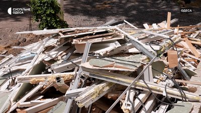 Замінили вікна, двері та ремонтують палати: як відновлюють пошкоджений пологовий будинок №5 в Одесі Замінили вікна, двері та ремонтують палати: як відновлюють пошкоджений пологовий будинок №5 в Одесі