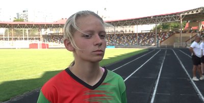 Дівоча збірна України U-15 з футболу Дівоча збірна України U-15 з футболу