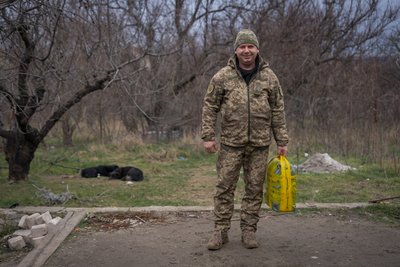 Передає їжу військовим на першій лінії оборони. Історія командира дніпровської бригади Тероборони Передає їжу військовим на першій лінії оборони. Історія командира дніпровської бригади Тероборони