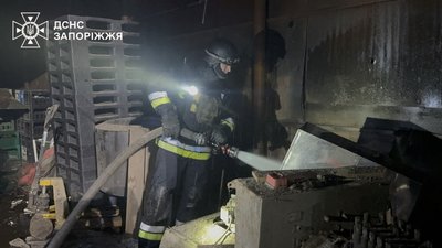 У Запорізькі області через обстріли РФ сталося дев'ять пожеж: є поранені У Запорізькі області через обстріли РФ сталося дев'ять пожеж: є поранені