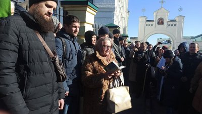 Комісія Мінкульту не змогла потрапити на один з об'єктів Лаври Комісія Мінкульту не змогла потрапити на один з об'єктів Лаври