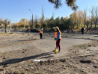 «Коли тиша, воно насторожує». День жалоби у Краматорську після авіаудару: як живе місто «Коли тиша, воно насторожує». День жалоби у Краматорську після авіаудару: як живе місто