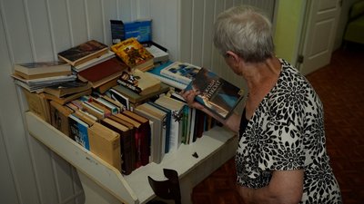 Евакуація Торецька громада Донеччина центр тимчасового розміщення переселенці переселенка з Нью-Йорка Лідія Вєтрова Дніпро Евакуація Торецька громада Донеччина центр тимчасового розміщення переселенці переселенка з Нью-Йорка Лідія Вєтрова Дніпро