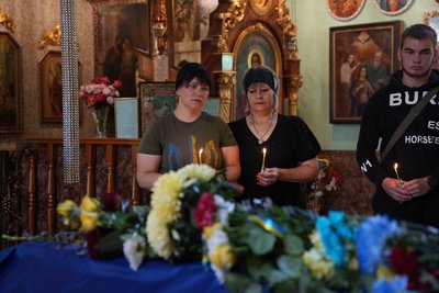 “Не повернувся з першого бою”: сум'яни попрощалися з вогнеметником Євгеном Гребченком “Не повернувся з першого бою”: сум'яни попрощалися з вогнеметником Євгеном Гребченком