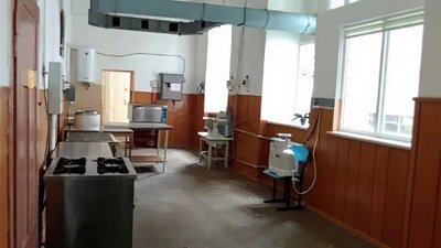 Приміщення, яке здається в оренду через аукціон на вулиці Головній у Чернівцях Приміщення, яке здається в оренду через аукціон на вулиці Головній у Чернівцях