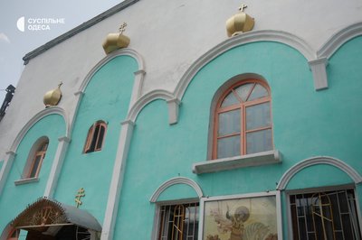 Кімнати для побачень, ремонти, храм: як живуть ув'язнені в Одеській колонії Кімнати для побачень, ремонти, храм: як живуть ув'язнені в Одеській колонії