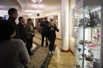 Театральний Херсон: від джерел до сьогодення Театральний Херсон: від джерел до сьогодення