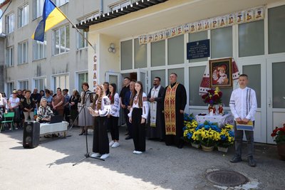 Меморіальна дошка, захисники України, пам'ять, Тернопільщина, травень 2024 Меморіальна дошка, захисники України, пам'ять, Тернопільщина, травень 2024