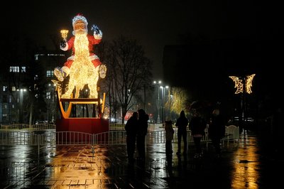 новорічна прикраса у харкові новорічна прикраса у харкові
