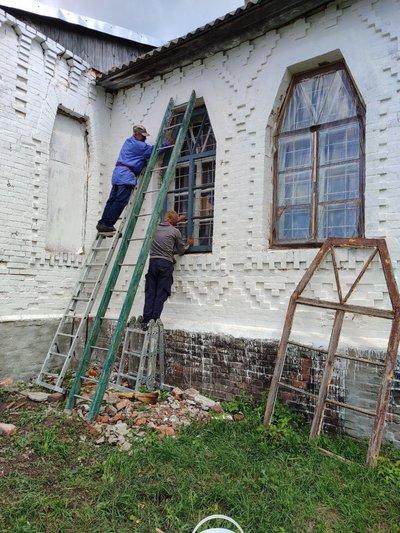 На Полтавщині меценатка ініціювала та профінансувала ремонт колишньої земської школи На Полтавщині меценатка ініціювала та профінансувала ремонт колишньої земської школи