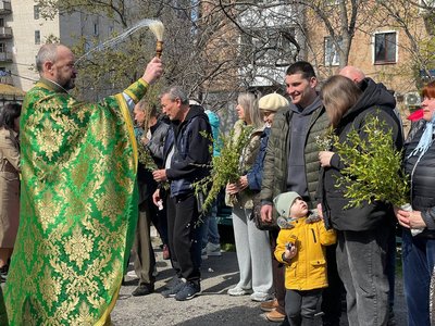 Святили вербу та молилися за мир: у Кропивницькому святкують вхід Ісуса Христа в Єрусалим Святили вербу та молилися за мир: у Кропивницькому святкують вхід Ісуса Христа в Єрусалим