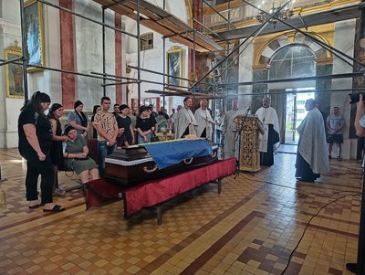 У Луцьку попрощалися з 31-річним військовим Віталієм Ващуком У Луцьку попрощалися з 31-річним військовим Віталієм Ващуком