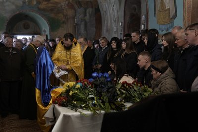 У Сумах попрощалися з прикордонником Олександром Германом У Сумах попрощалися з прикордонником Олександром Германом