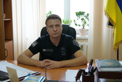 На Дніпропетровщині волонтерів судять за незаконне ввезення автівок для військових На Дніпропетровщині волонтерів судять за незаконне ввезення автівок для військових