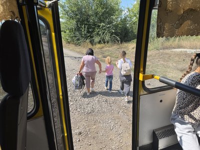 Привезли учнів з підземної школи Близнюківської громади Привезли учнів з підземної школи Близнюківської громади