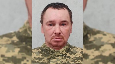 На Чернігівщині поховали чотирьох військових ЗСУ, двох із них опізнали за ДНК-експертизами На Чернігівщині поховали чотирьох військових ЗСУ, двох із них опізнали за ДНК-експертизами