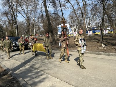 "У нього було стільки планів": на Черкащині поховали двох військових "У нього було стільки планів": на Черкащині поховали двох військових