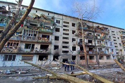 РФ фугасними бомбами атакувала Костянтинівку та Краматорськ: дані поліції та фото з місця обстрілу РФ фугасними бомбами атакувала Костянтинівку та Краматорськ: дані поліції та фото з місця обстрілу