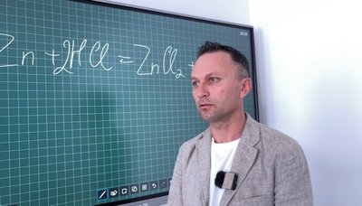Олександр Смолій, вчитель хімії, Лановецька школа №1 Олександр Смолій, вчитель хімії, Лановецька школа №1