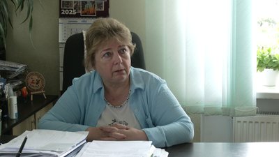 Директорка гімназії з Чернігівщини зізналася у причетності до справи щодо ухилення від мобілізації Директорка гімназії з Чернігівщини зізналася у причетності до справи щодо ухилення від мобілізації