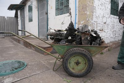 "Страшно... Трусяться і ноги, і руки, і все на світі". Репортаж з прифронтового Чаплиного на Дніпропетровщині "Страшно... Трусяться і ноги, і руки, і все на світі". Репортаж з прифронтового Чаплиного на Дніпропетровщині
