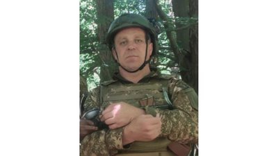 На Чернігівщині попрощалися з Володимиром Остапченком, Дмитром Морейченком та Віктором Кирієнком На Чернігівщині попрощалися з Володимиром Остапченком, Дмитром Морейченком та Віктором Кирієнком