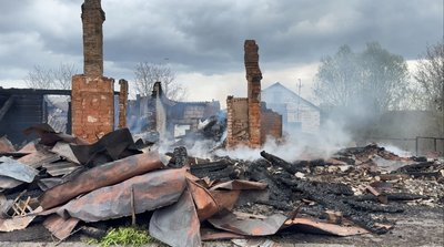 Росіяни вчетверте за тиждень вдарили по Ямполю: постраждали житловий будинок і автошкола Росіяни вчетверте за тиждень вдарили по Ямполю: постраждали житловий будинок і автошкола