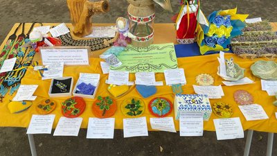 Виставка робіт членів родин загиблих військовослужбовців Виставка робіт членів родин загиблих військовослужбовців