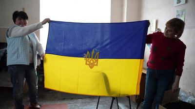 Нічні російські атаки, волонтерський рух, кафе: як живуть у Сумах Нічні російські атаки, волонтерський рух, кафе: як живуть у Сумах