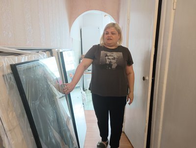 Місяць після російського обстрілу Луцька: що кажуть жителі будинку на Відродження про відновлення помешкань Місяць після російського обстрілу Луцька: що кажуть жителі будинку на Відродження про відновлення помешкань