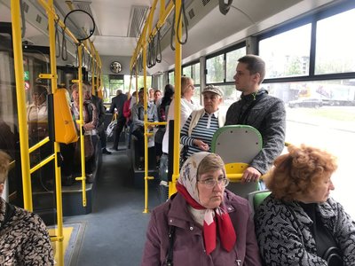 Розрахунок готівкою лише у водія – житомирські тролейбуси їздитимуть без кондукторів Розрахунок готівкою лише у водія – житомирські тролейбуси їздитимуть без кондукторів