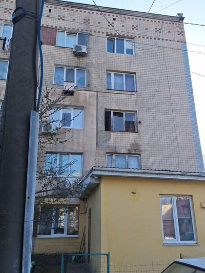 Унаслідок нічної атаки на Одещині пошкоджено житлову та комунальну інфраструктуру Унаслідок нічної атаки на Одещині пошкоджено житлову та комунальну інфраструктуру