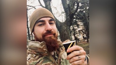 Планували як будуть святкувати весілля. Історія дружини загиблого десантника Планували як будуть святкувати весілля. Історія дружини загиблого десантника