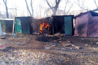 Наслідки обстрілів Донеччини 7 січня. Фото: Telegram/поліція Донеччини Наслідки обстрілів Донеччини 7 січня. Фото: Telegram/поліція Донеччини