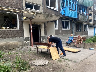 Удар авіабомба армія РФ руйнування поранені лікарня наслідки пошкоджений будинок Селидове Донецька область 14 червня 2024 рік Удар авіабомба армія РФ руйнування поранені лікарня наслідки пошкоджений будинок Селидове Донецька область 14 червня 2024 рік