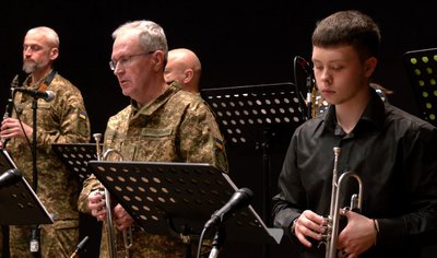 "Вечір українських легенд": у Черкасах оркестр Нацгвардії готується до першого концерту "Вечір українських легенд": у Черкасах оркестр Нацгвардії готується до першого концерту