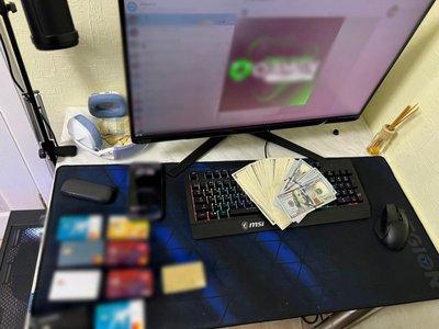 На Одещині затримали чоловіка, який обмінював гривні на рублі На Одещині затримали чоловіка, який обмінював гривні на рублі